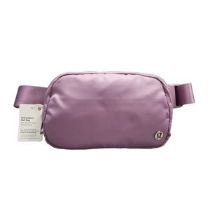 NWT Lululemon Purple Everywhere Belt Bag Crossbody Fanny Pack Classic